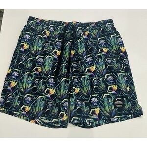WESC Swim Shorts Trunks Unisex L/XL Bird Paradise Floral Tropical Beach Vacation